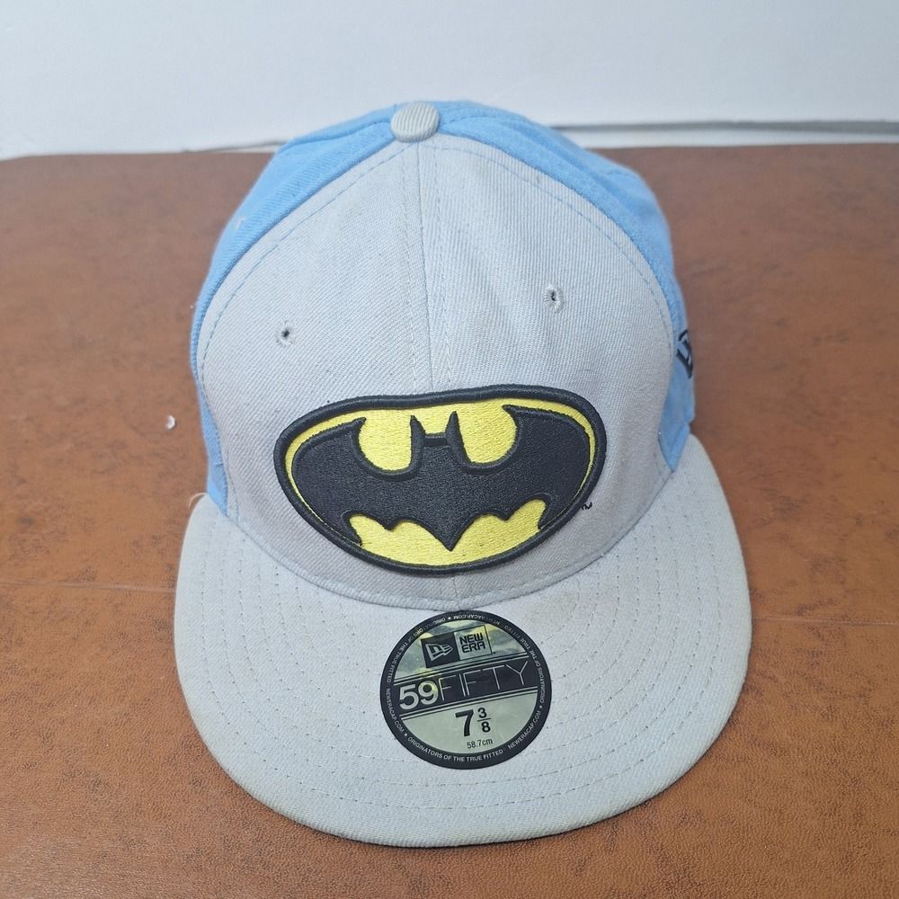 New Era 59FIFTY Batman DC Comics Fitted Baseball Cap Size 7 3/8 Blue Gray